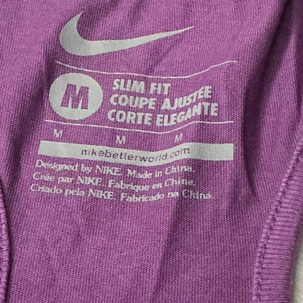 Nike Womens Awesomeness Graphic Racerback Tank Top Purple Medium Slim Fit